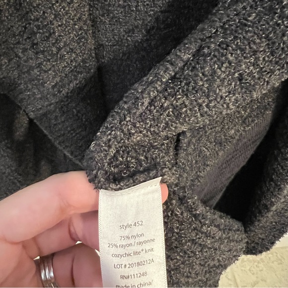 Barefoot Dreams XS/S CozyChic Lite Circle Cardigan Gray Grey Black Pockets - Picture 5 of 5